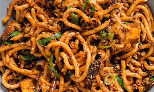 Garlic Udon Stir Fry